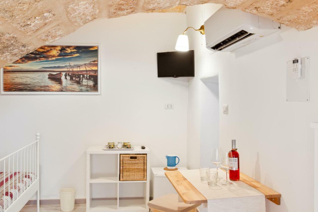 San Nicola Clemente Private Room Bari Buitenkant foto