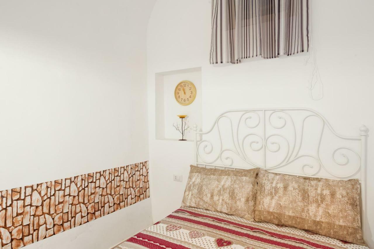 San Nicola Clemente Private Room Bari Buitenkant foto